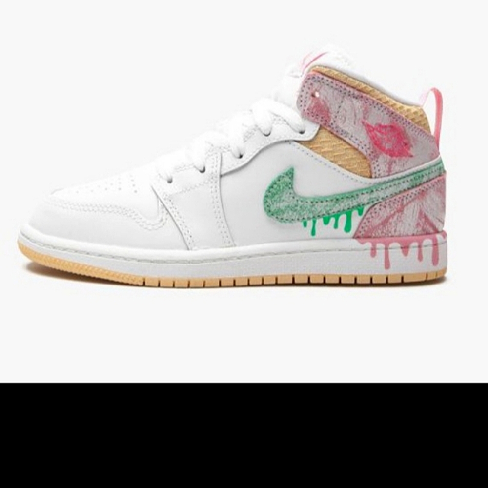 Jordan Mid 1's "Ice Cream"